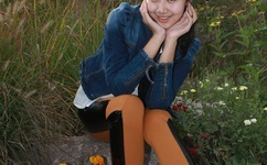 老女人大荫蒂毛茸观看方法